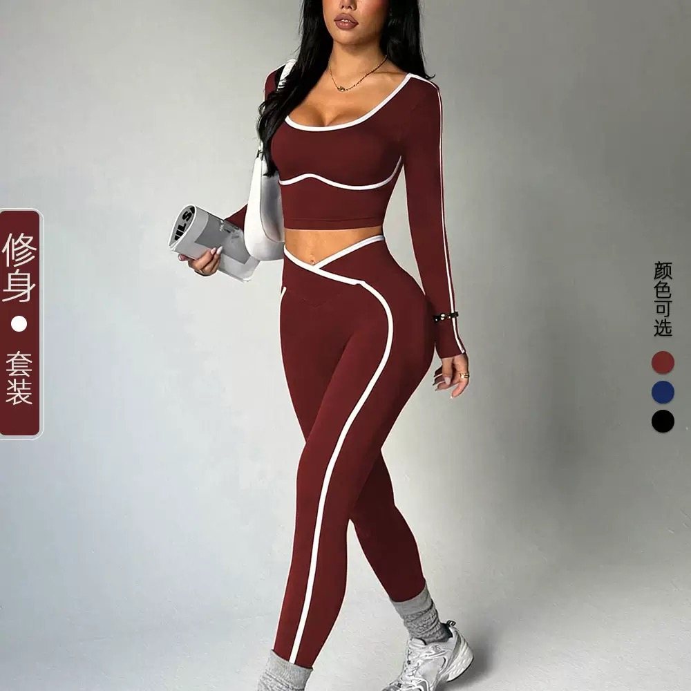 Ensemble de sport pour femmes
