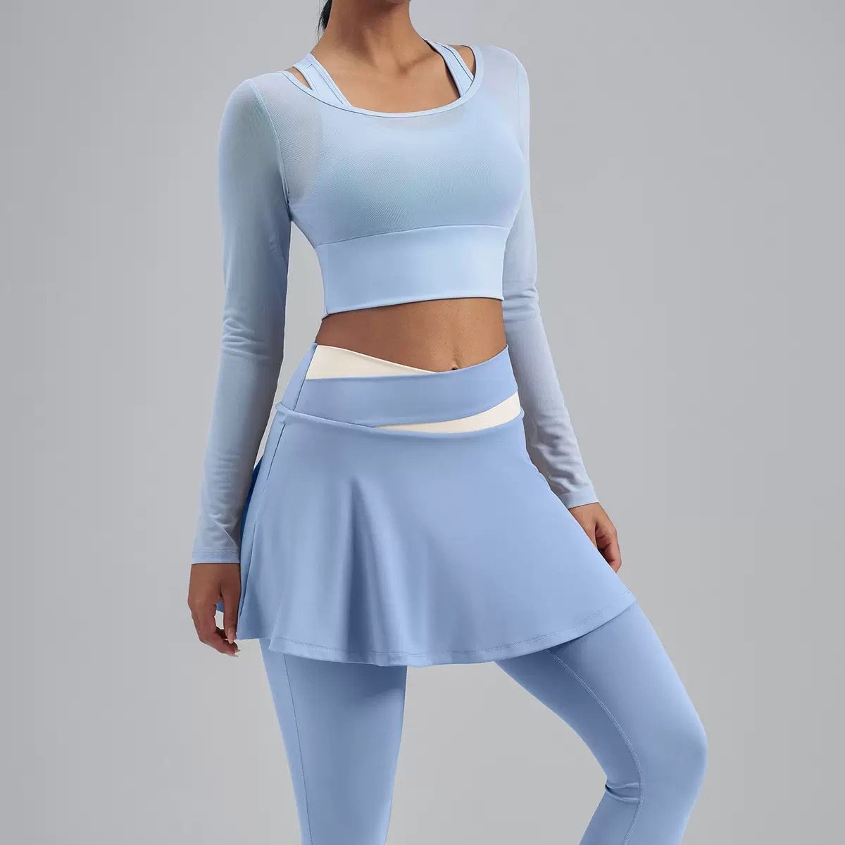 Tenue de sport pour femme